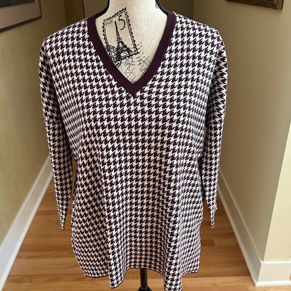 Ann Taylor Houndstooth Easy V-Neck Tunic Sweater Size Small NWT - Picture 1 of 11
